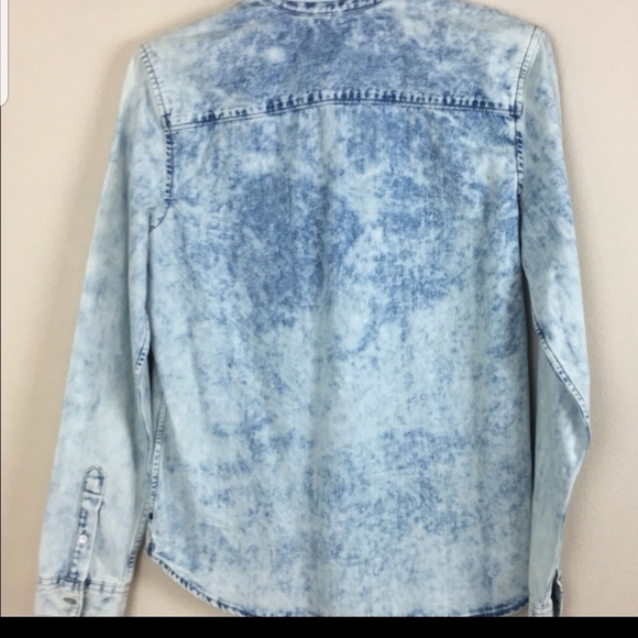 GAP blue jean shirt - Picture 2 of 9